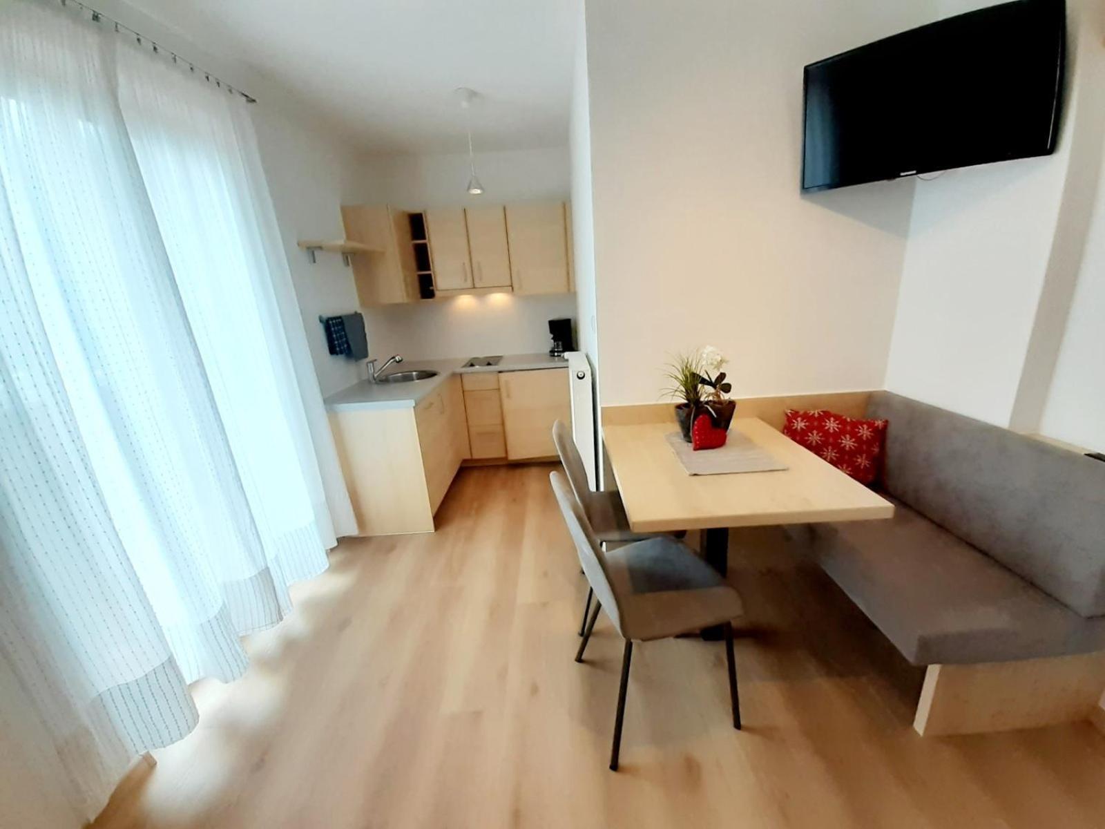 Froehlichhof Wohnung Apfelbluete Algund Exterior foto